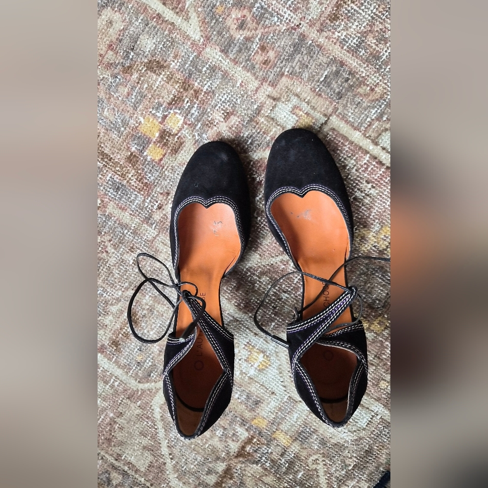 Autre Chose-Paris. Elegant Black Women's Shoes